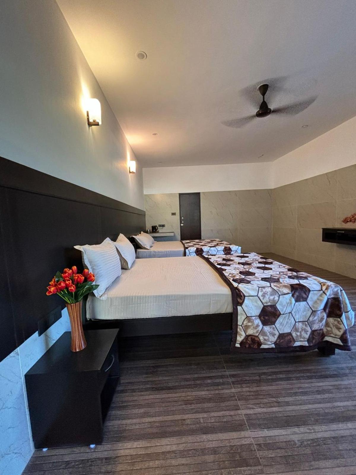 Rr Holiday Homes Kodaikanal Exterior foto